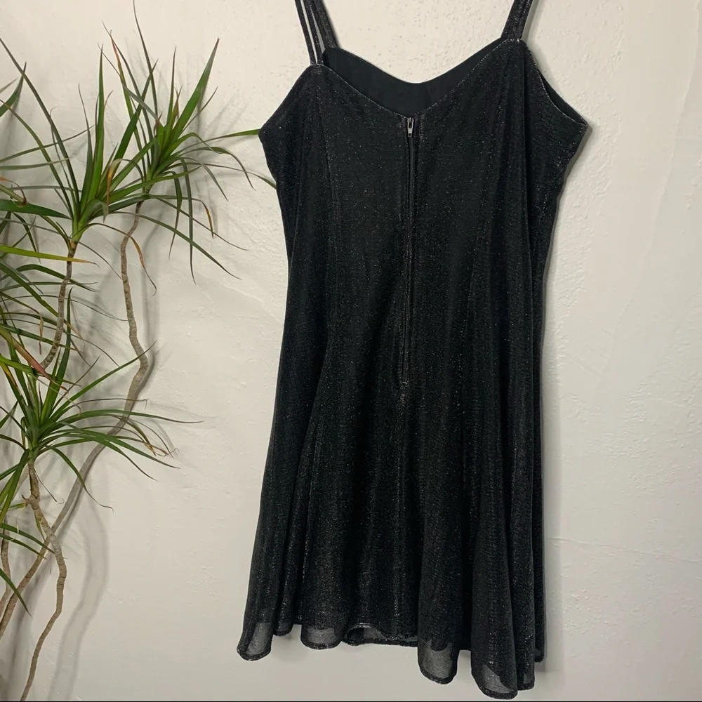 Maurices | Black/Silver Metallic Fitted Party Dress - Small - Picture 9 of 10